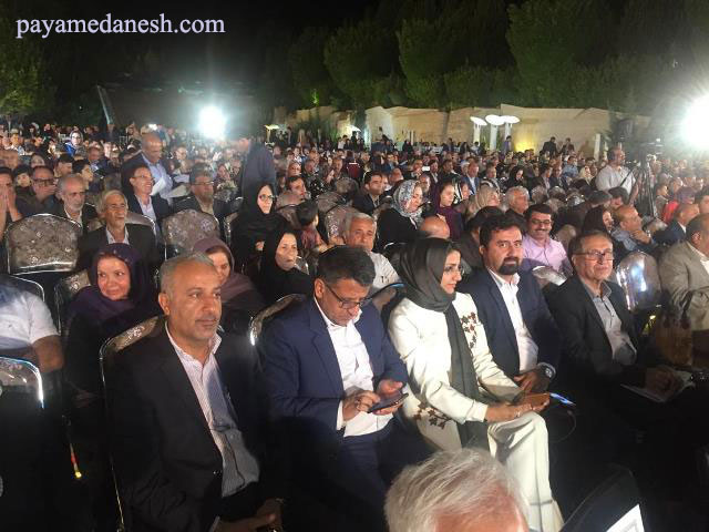 برگزاری جشنواره خیران مدرسه ساز در شیراز و سخنرانی بانی دانشگاه آزاد اسلامی اوز