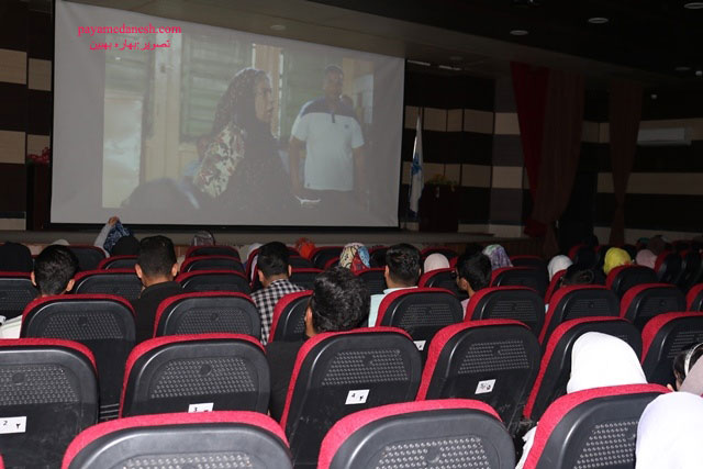 دانش آموزان مکاتب در راستای پشتیبانی و ماندگاری سینما فردوسی اوز به سینما آمدند
