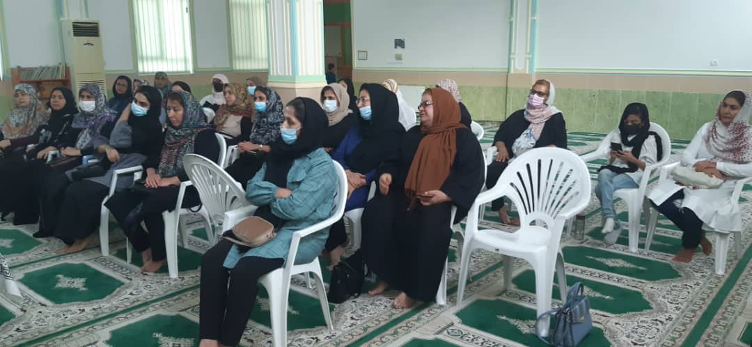 کارگاه آموزشی نه به اعتیاد و هنر گفتگو در خانواده در مسجد مسکن مهر برگزار شد